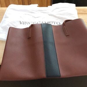 Vince Camuto Tote bag